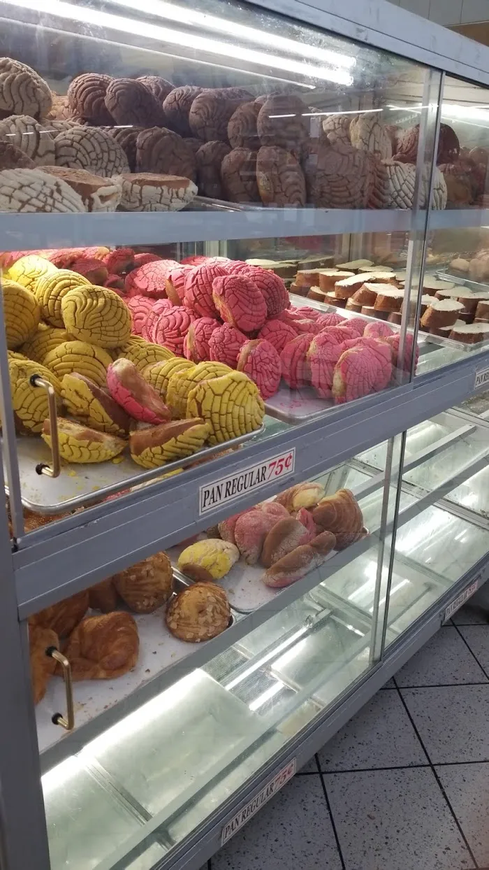Food Market La Chiquita 6
