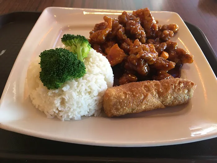 China Wok (Geneva) 7