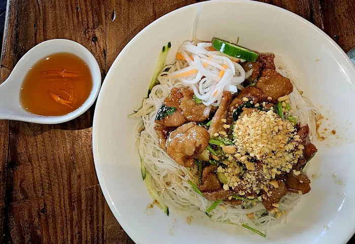 OMG Pho 3