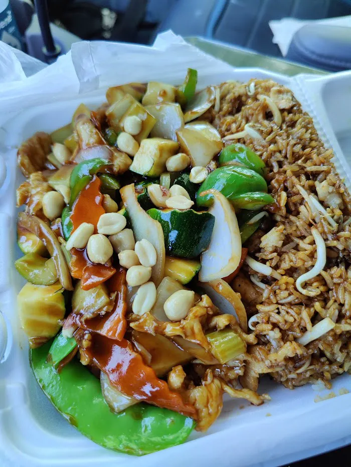 Asian Express - Shorewood 10