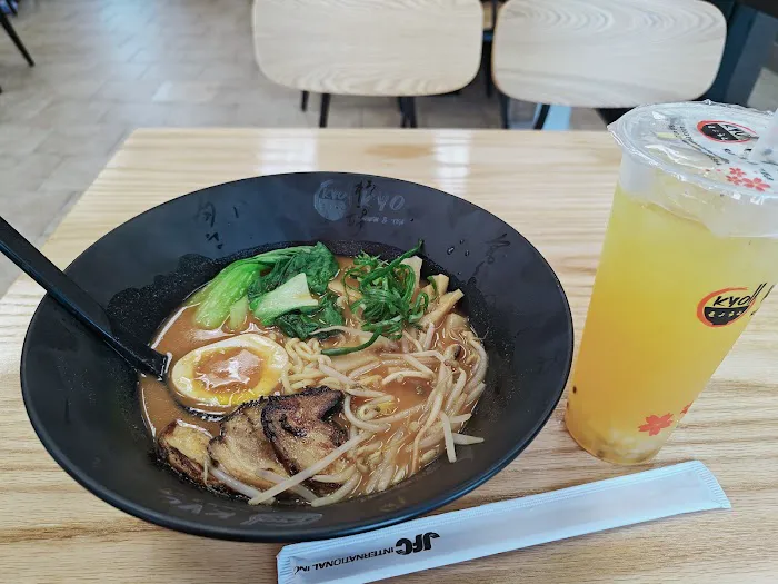 KYO RAMEN & BOBA TEA 4