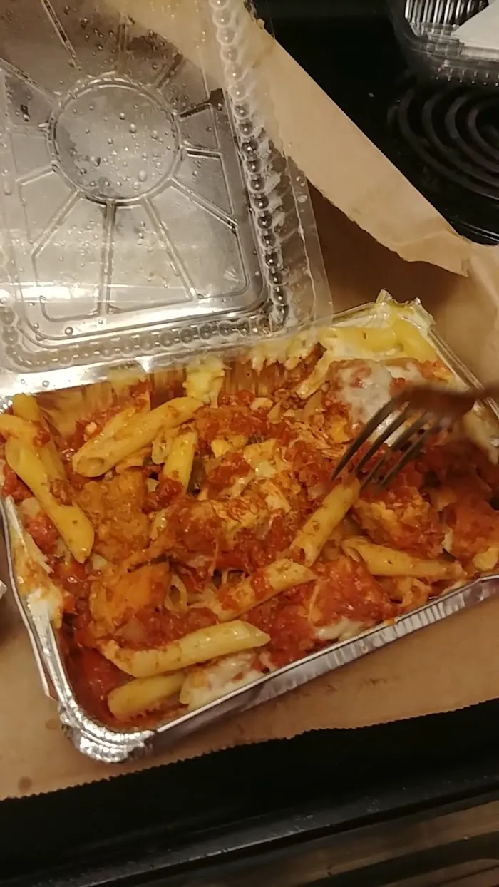 Geno Nottolini's Pizza 3