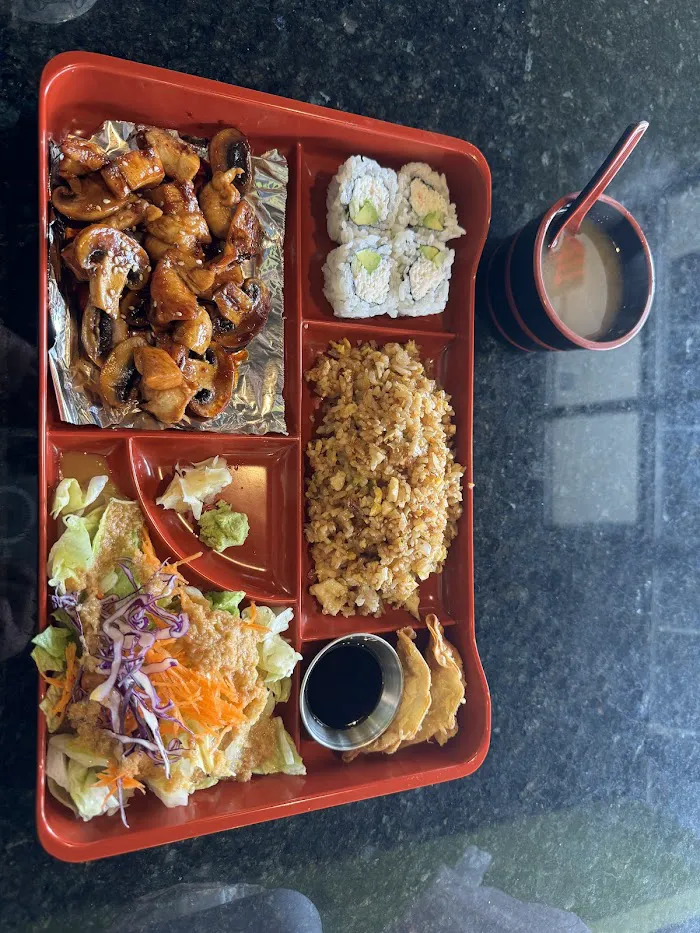 Happi Sushi Japanese Restaurant 5