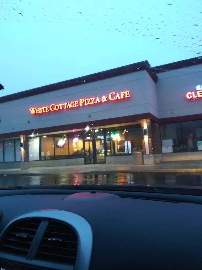 White Cottage Pizzeria 1