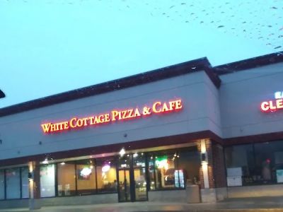 White Cottage Pizzeria 0