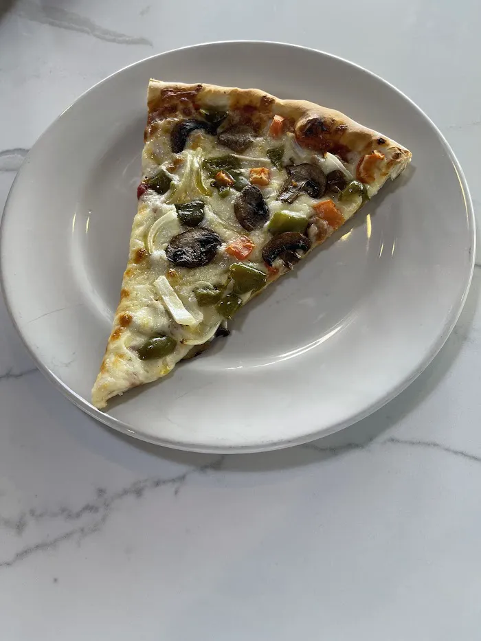 White Cottage Pizzeria 5