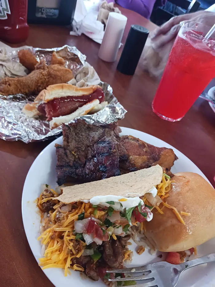 Golden Corral Buffet & Grill 10