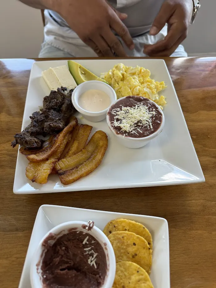 Las Delicias 10