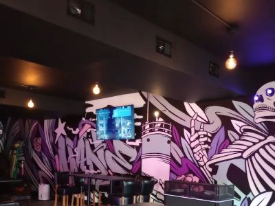 La Zona 84 Bar & Grill 0
