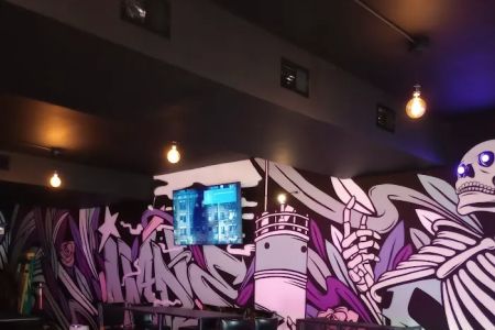 La Zona 84 Bar & Grill