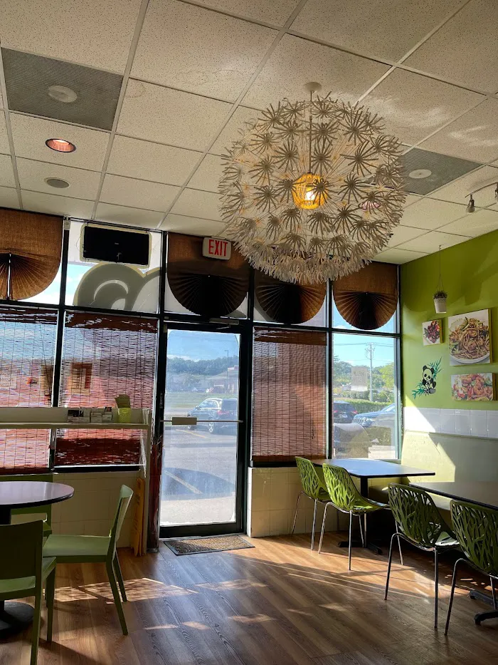 Little Panda Chinese Restaurant 7