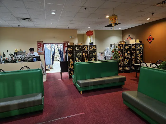 Chan’s Garden Chinese Restaurant 3