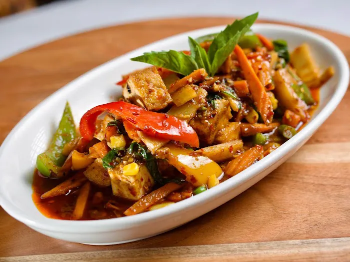 Simply Thai Bistro 5