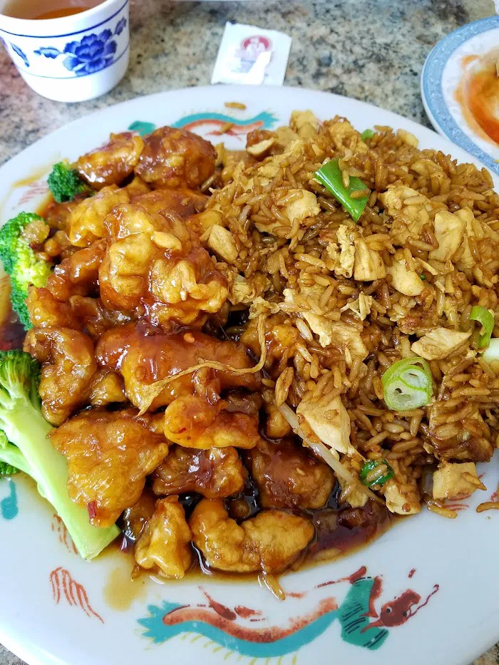 Wok Inn Restaurant 9