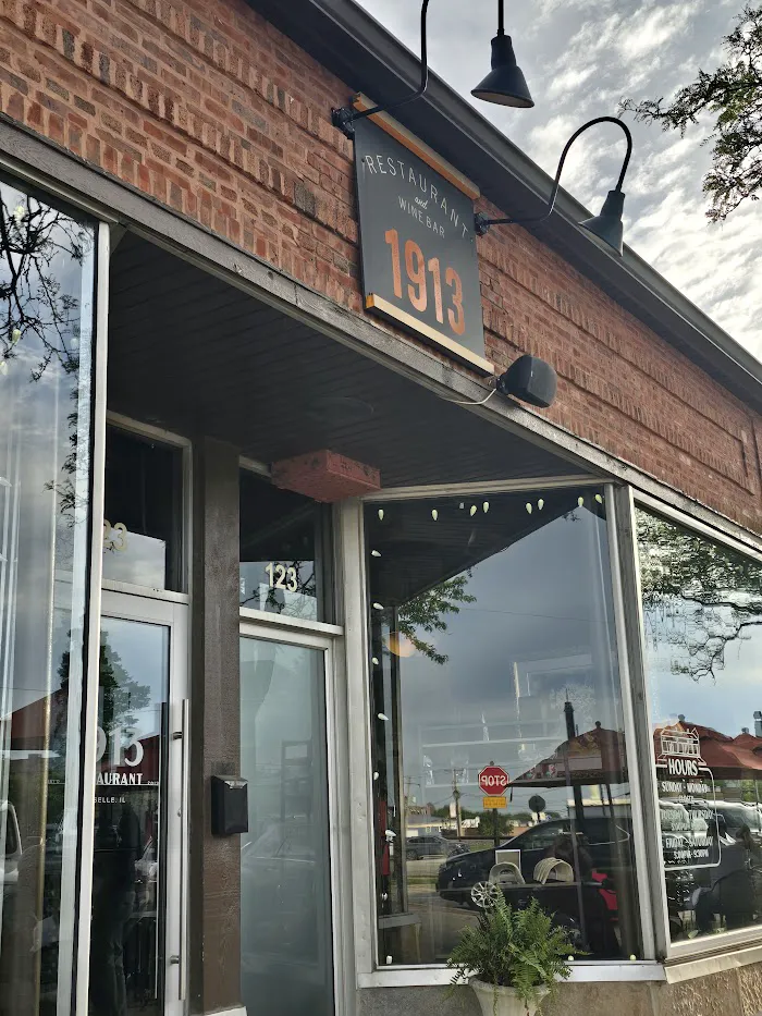 1913 Restaurant + Bar 2