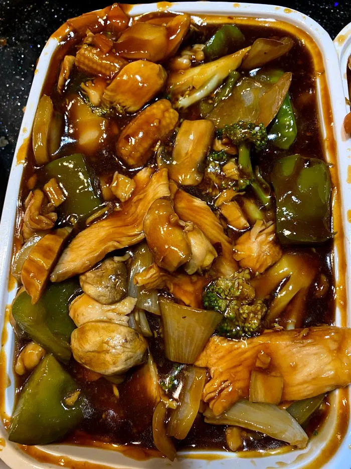 Yin & Yang's Carry Out 4