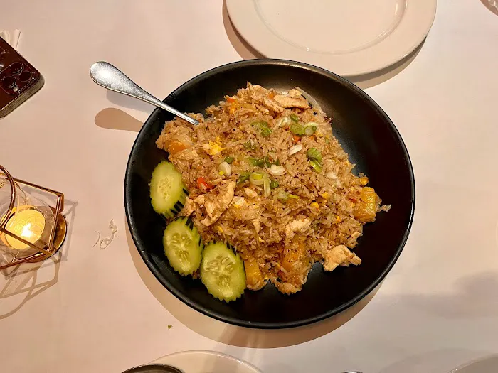 Thai Siri Restaurant 2