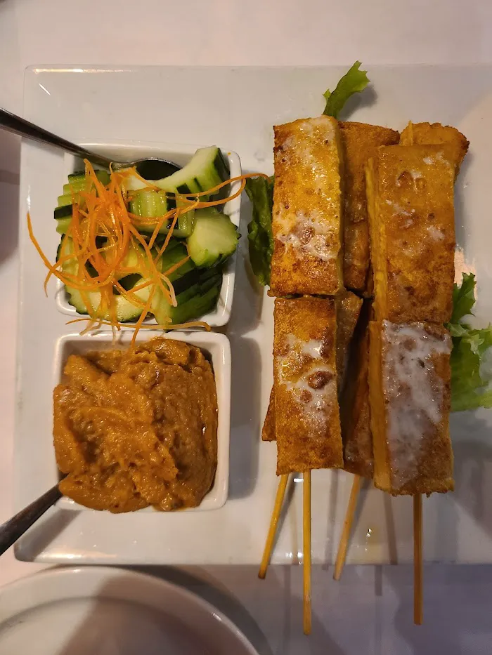 Thai Siri Restaurant 9