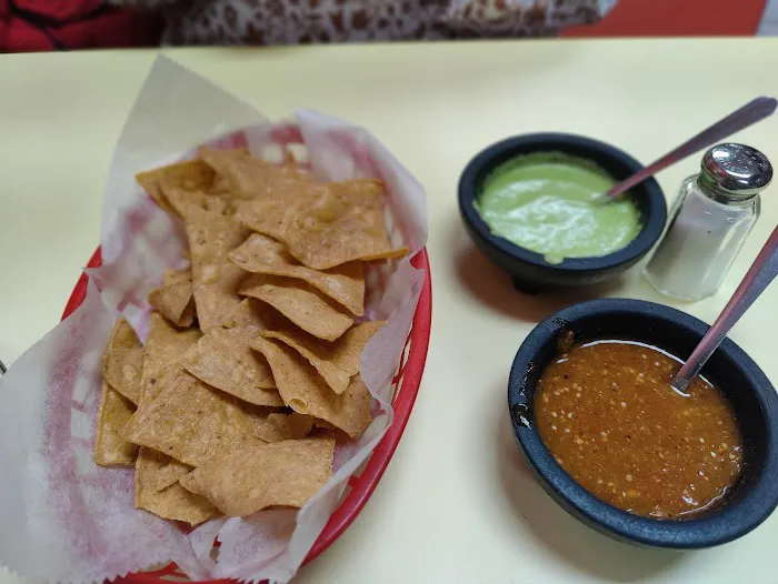Los Arcos Restaurant 4