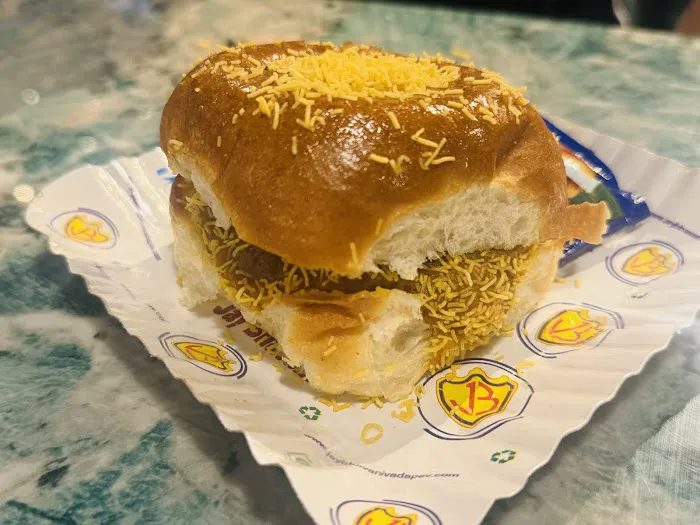 Jay Bhavani (Indian Vegetarian street food) 6