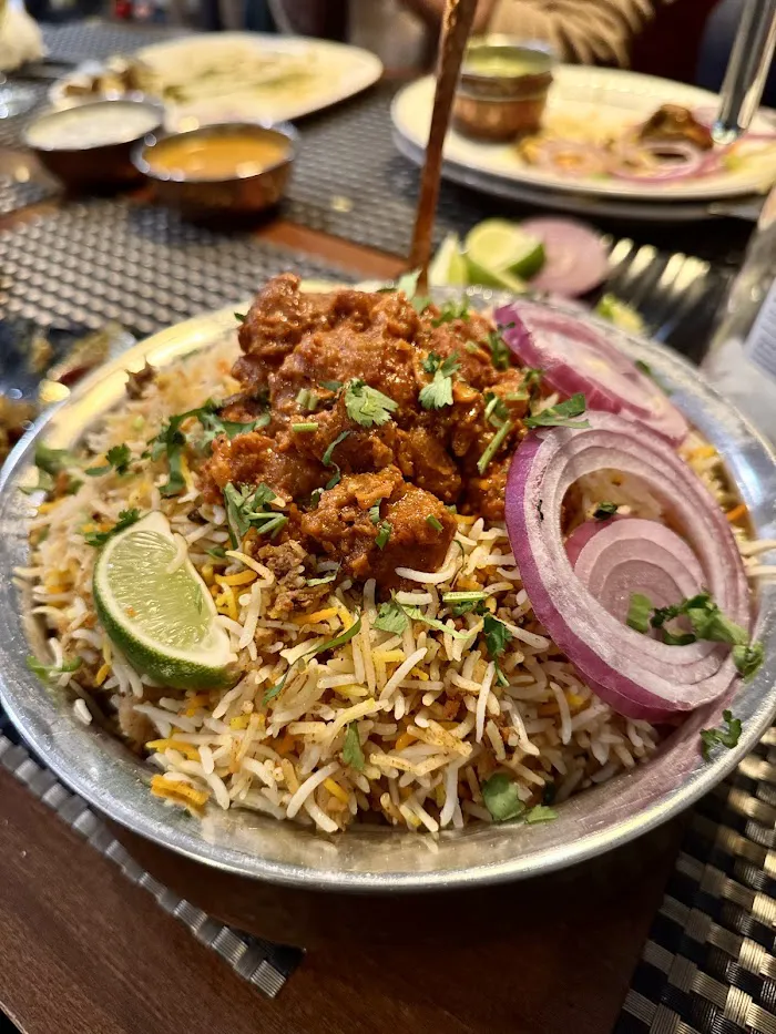 Kritunga Indian Restaurant, Illinois 4
