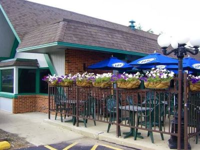 Gators Wing Shack Grill & Pizzeria 0