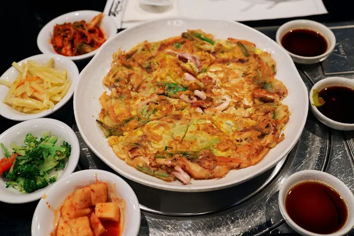 Tang Korean Restaurant (탕 한식당) 4