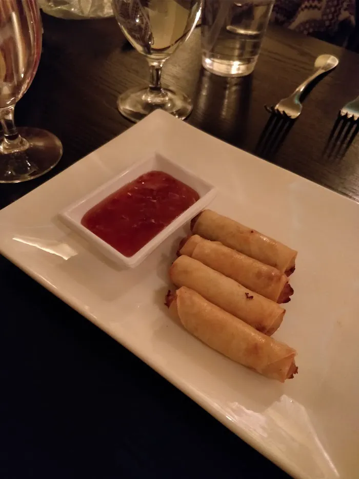 Thai Medallion Restaurant 8
