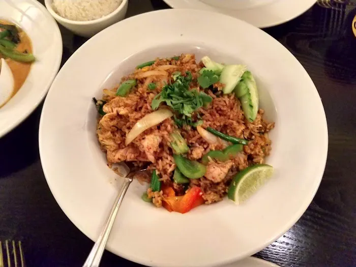 Thai Medallion Restaurant 5
