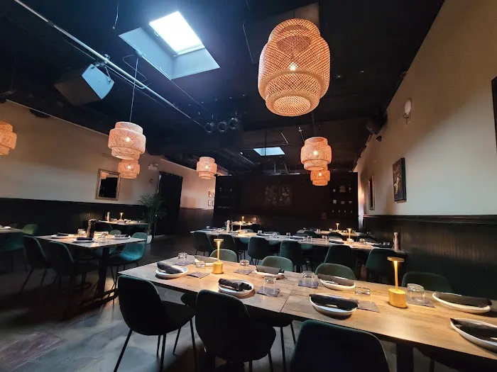 Barrel & Vine 7