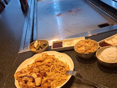 Tokyo Steakhouse - Sushi and Hibachi 0