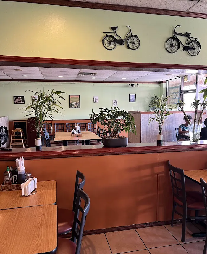 Saigon Noodle House 10