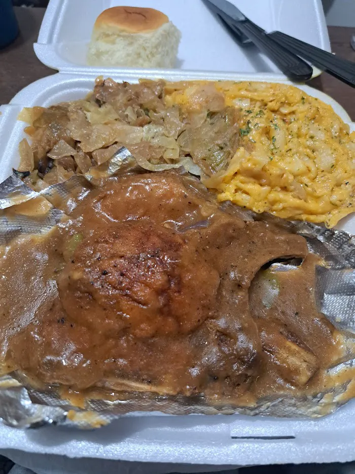 T&T Brickhouse Soul Food 7
