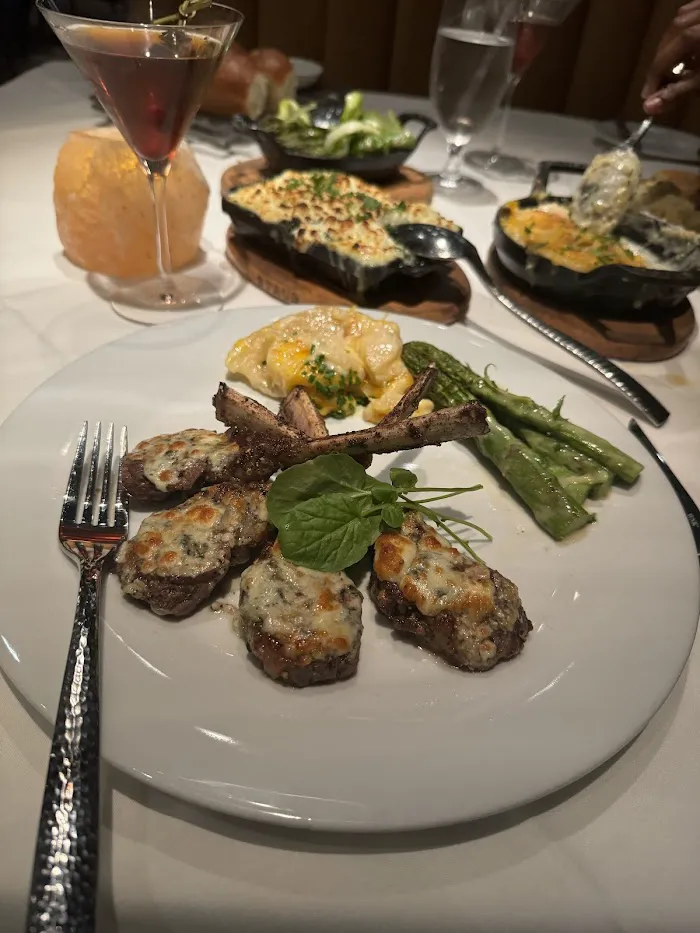 Council Oak Steaks and Seafood 4