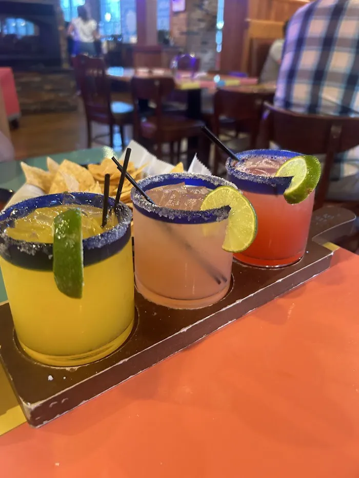 Riviera Maya Taco & Tequila Bar 4