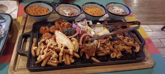 Riviera Maya Taco & Tequila Bar 10