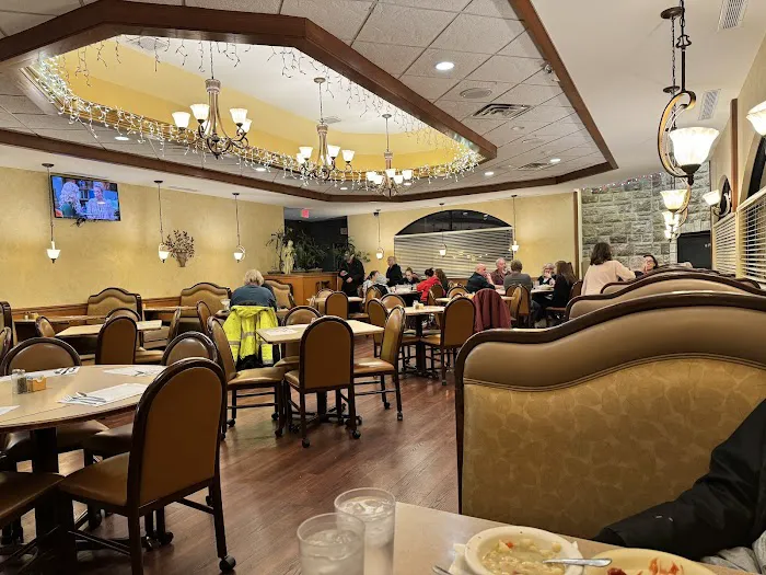 Jedi's Garden Family Restaurant 6