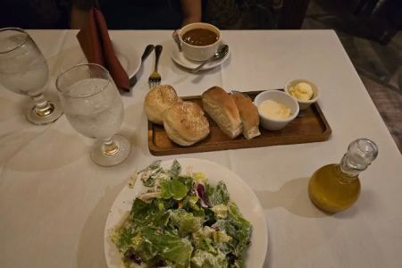 Giovanni's Restaurant