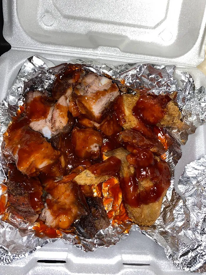 Ooo Wee Chicken & Ribs 1