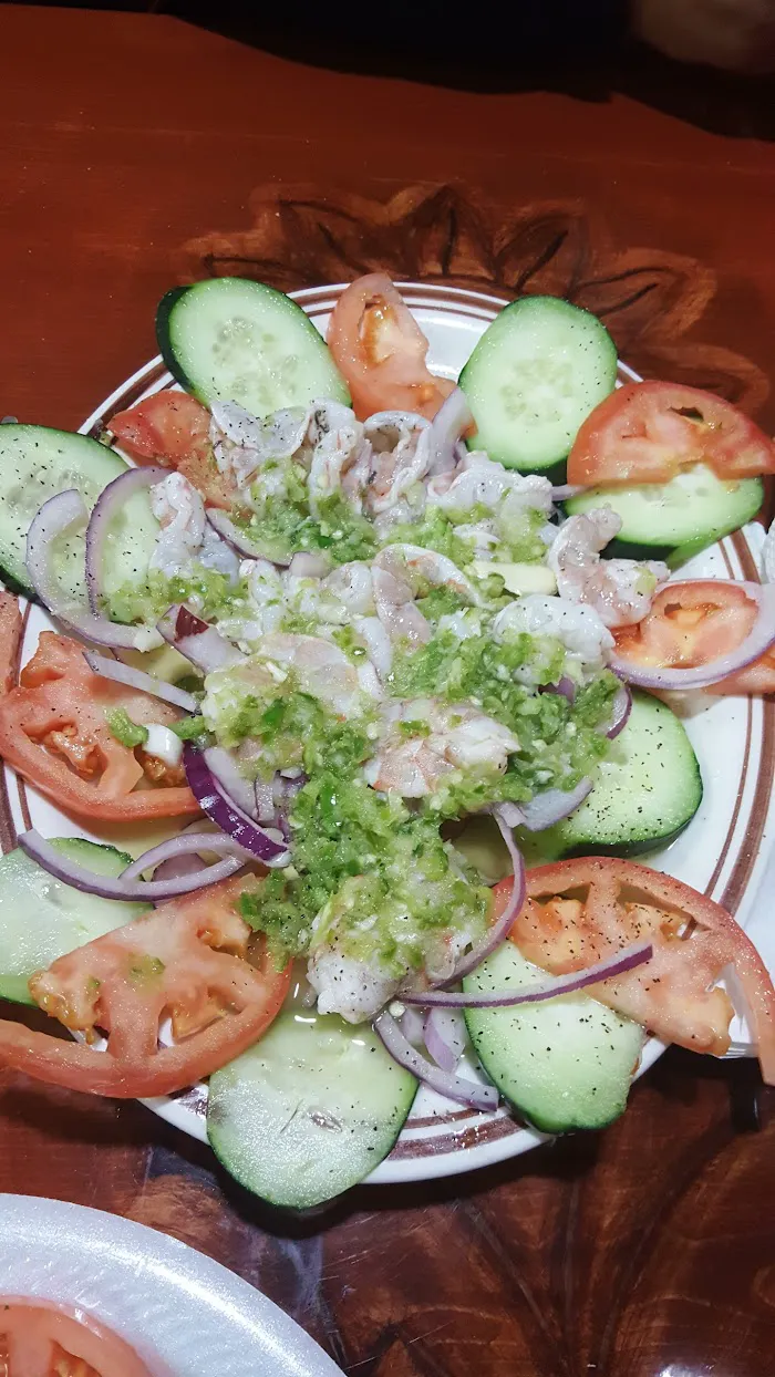 Mariscos Los Sauces 9