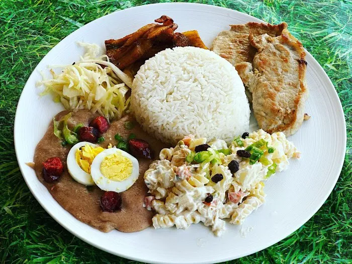 Grazy's Food 6
