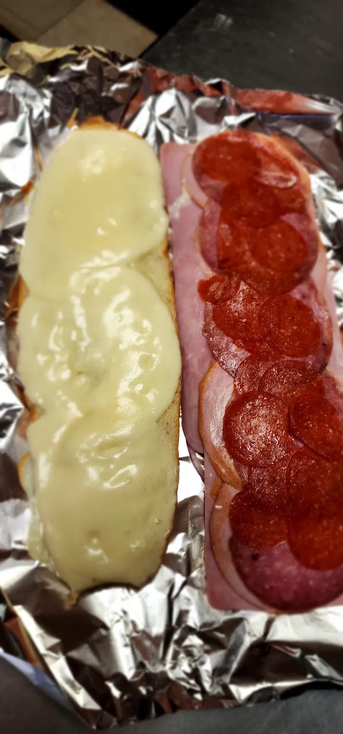 440 Pizzeria 9