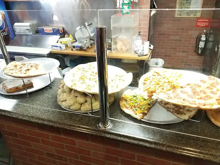 440 Pizzeria 5
