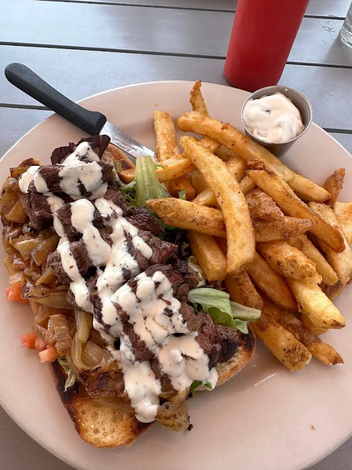 Creekside Bar & Bistro 5