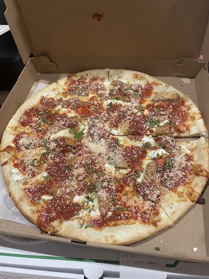 Tosco's Pizzeria 7