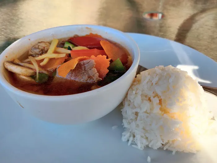 Thai Kitchen 4 6