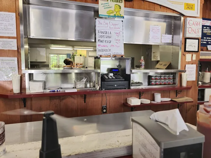 Blackie's Hot Dog Stand 4
