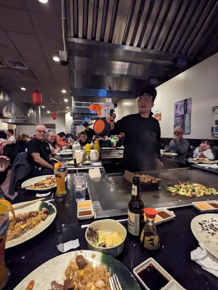 Fuji Japanese & Hibachi Steak Restaurant 8
