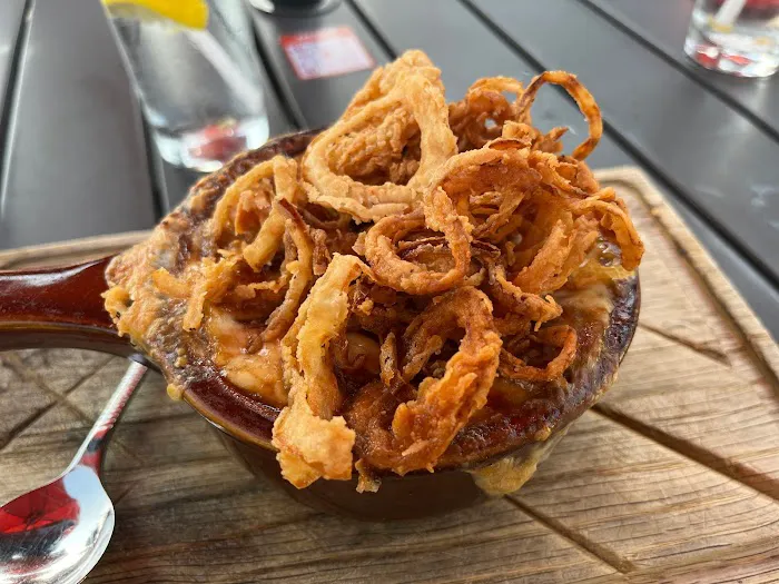 Uncommon Grill 5