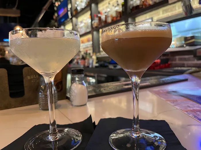 Uncommon Grill 8